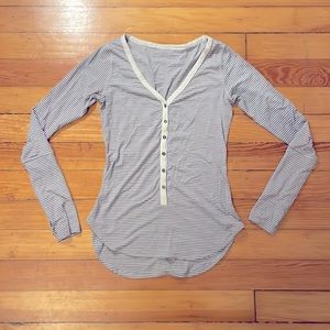 Lululemon long sleeve V-neck button up shirt